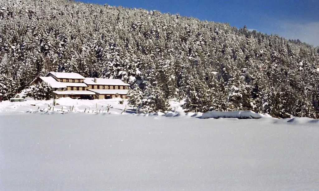 Lles De Cerdanya Refugi Cap Del Rec旅舍